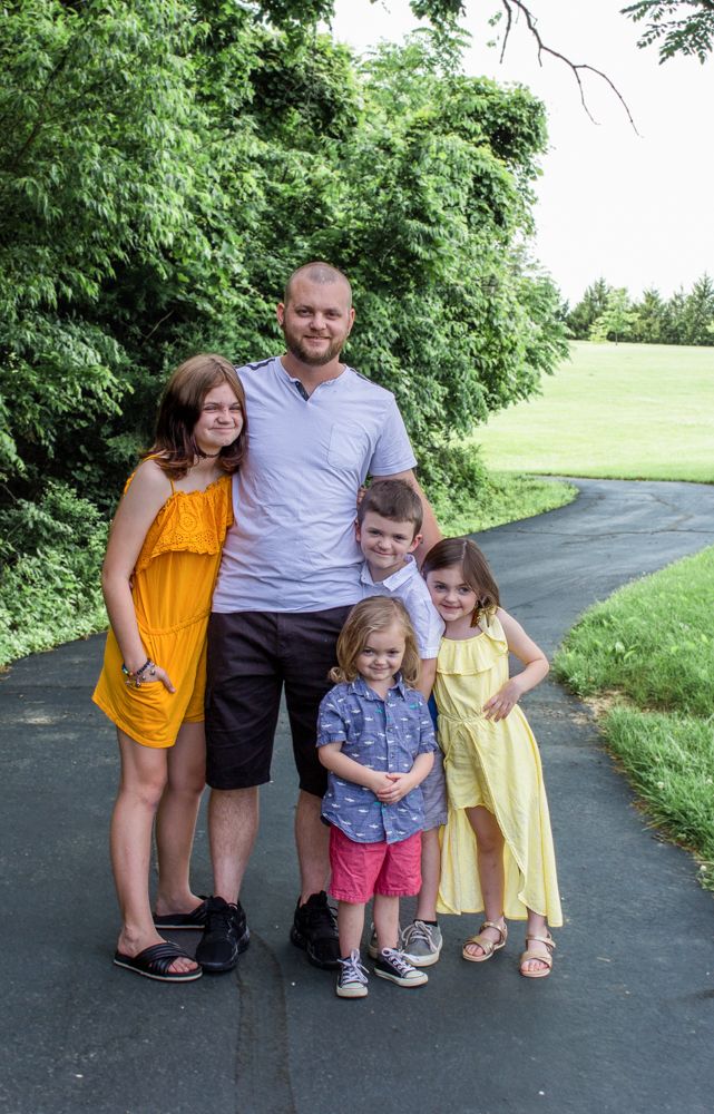 Dad and kids Father's Day family pictures Quail Ridge Park St. Louis Give It A Shot Photography