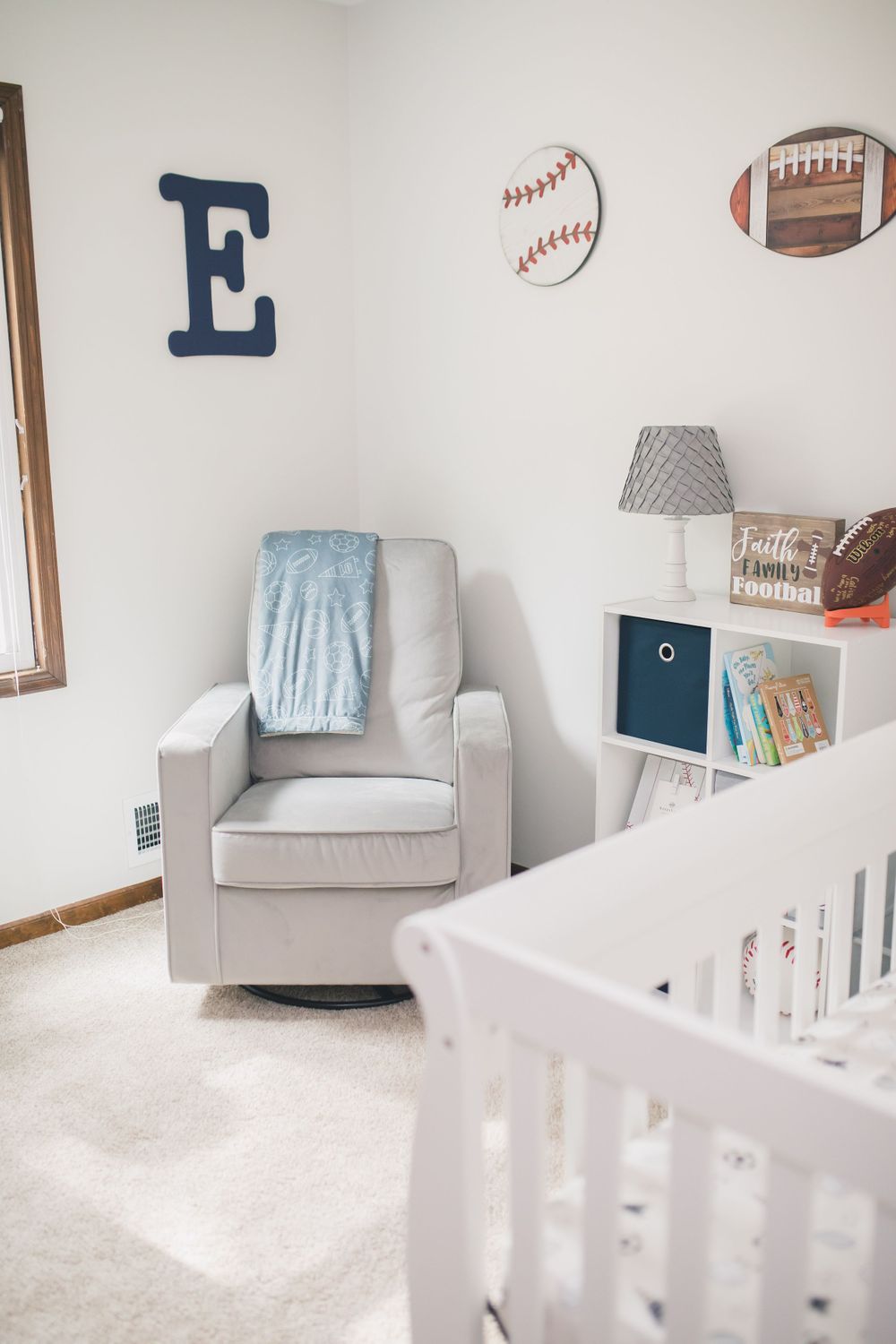 newborn photographer loganville ga
