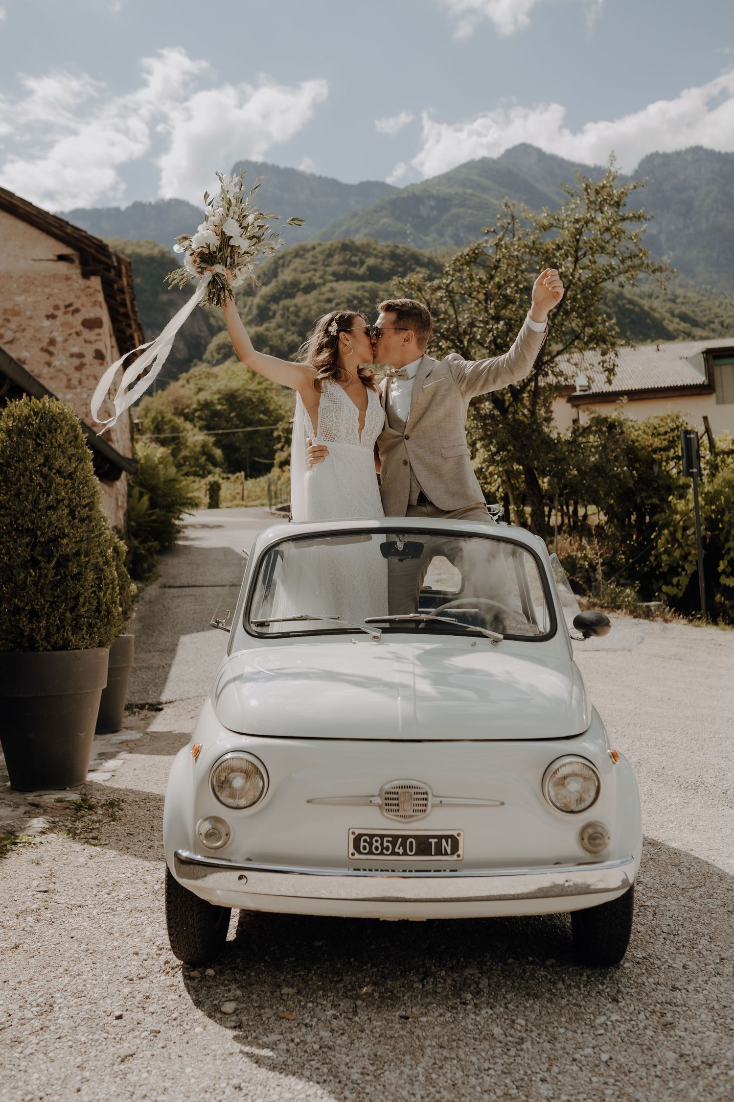 Hochzeit Südtirol Seehofkeller Kaltern Brautpaarshooting