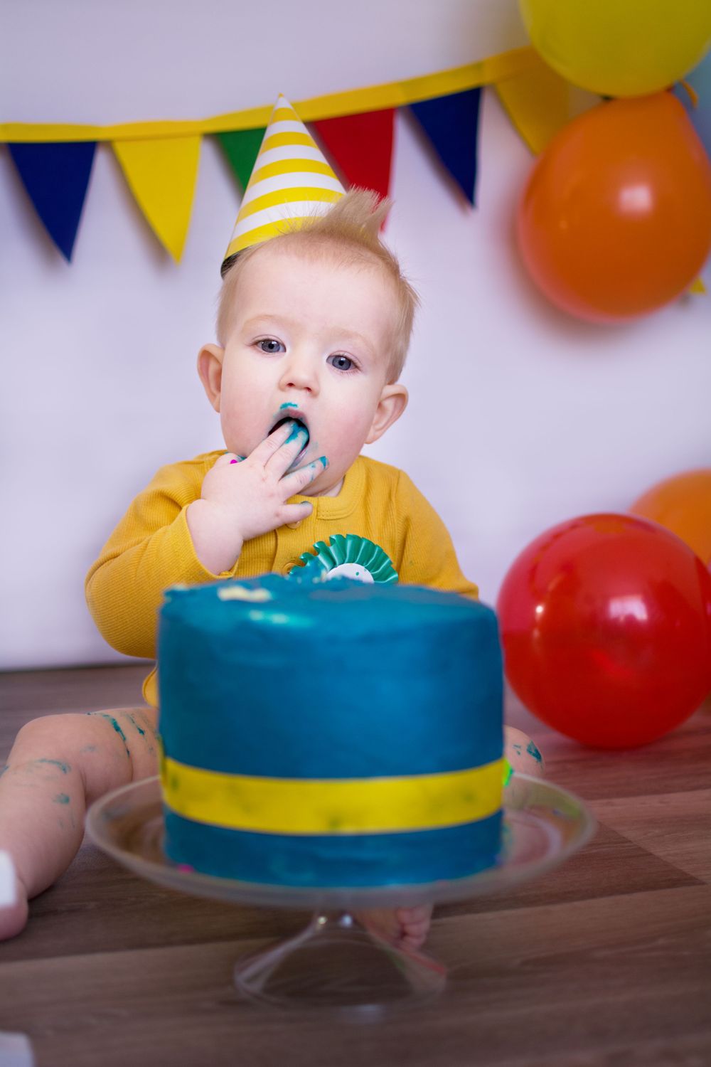 Cake smash photography