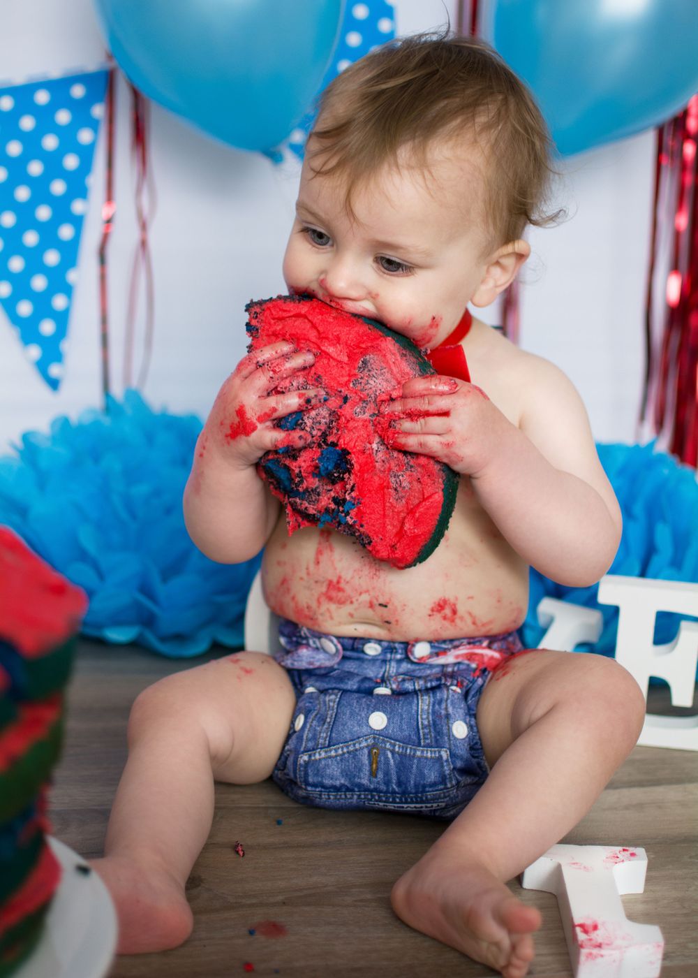 Cake smash photography