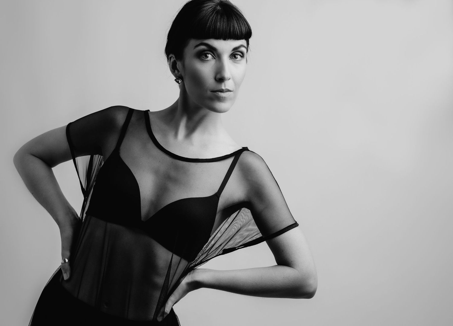 editorial fashion. studio portrait. elegant studio photos. confident woman. sexy woman. brave woman