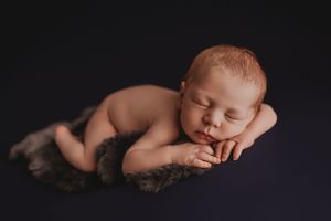 Omaha Newborn Photographer
