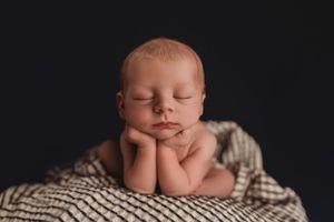 Omaha Newborn Photographer