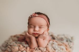 Omaha Newborn Photographer