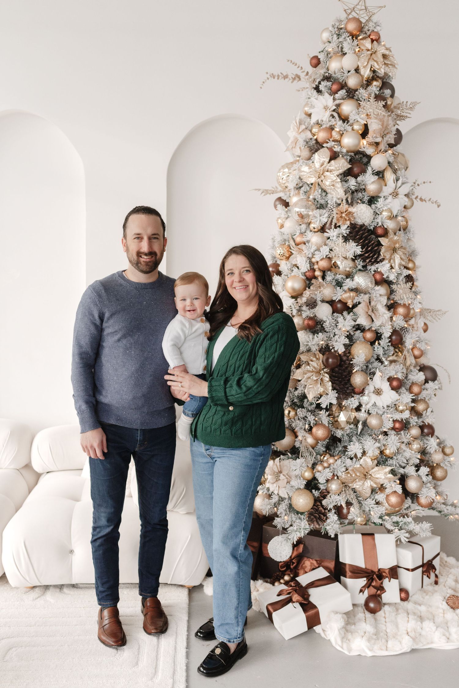 Christmas Mini Photoshoot in Toronto