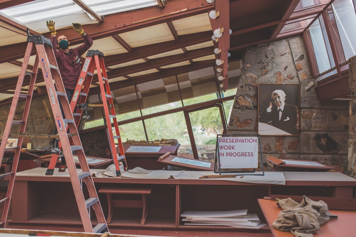 Community Photographer, Jen Wilbur Photos for Taliesin West
