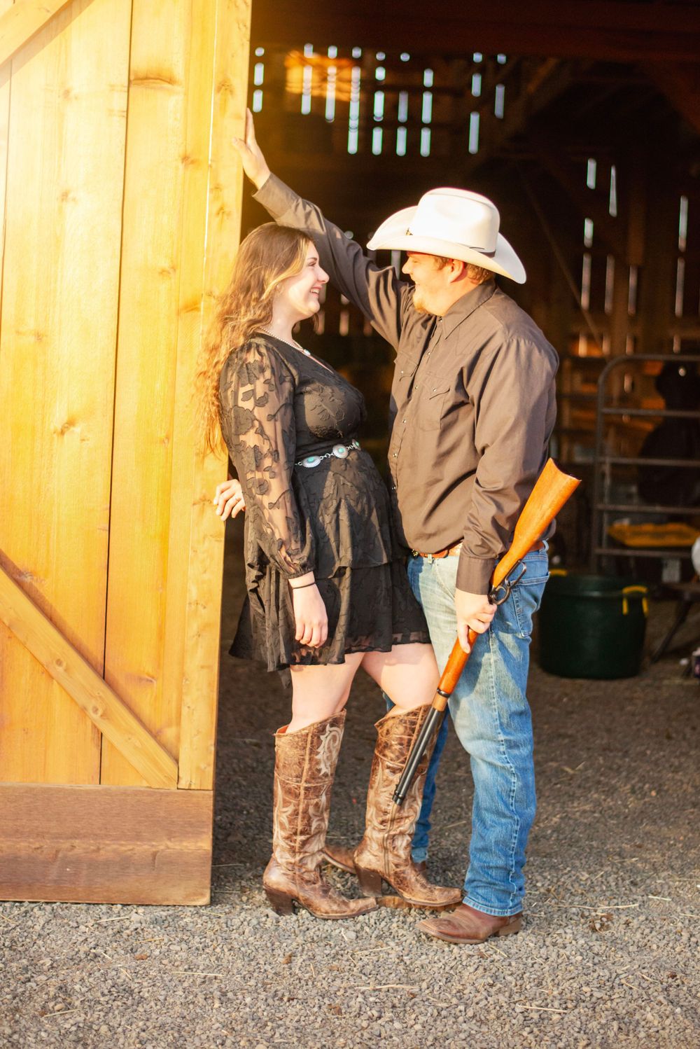 An engaged couple pose for their engagement photoshoot in Kittitas, Washington.