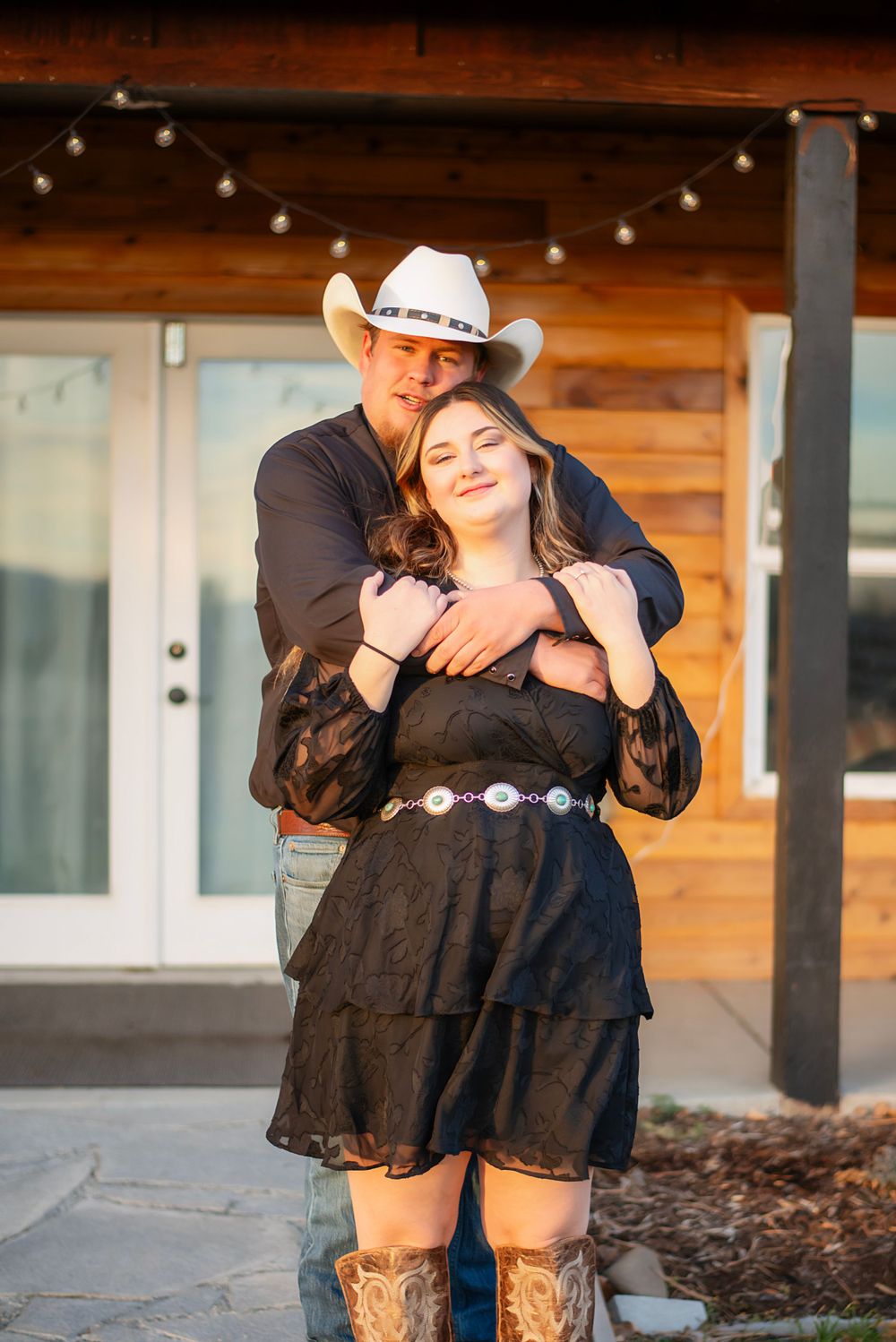 An engaged couple pose for their engagement photoshoot in Kittitas, Washington.