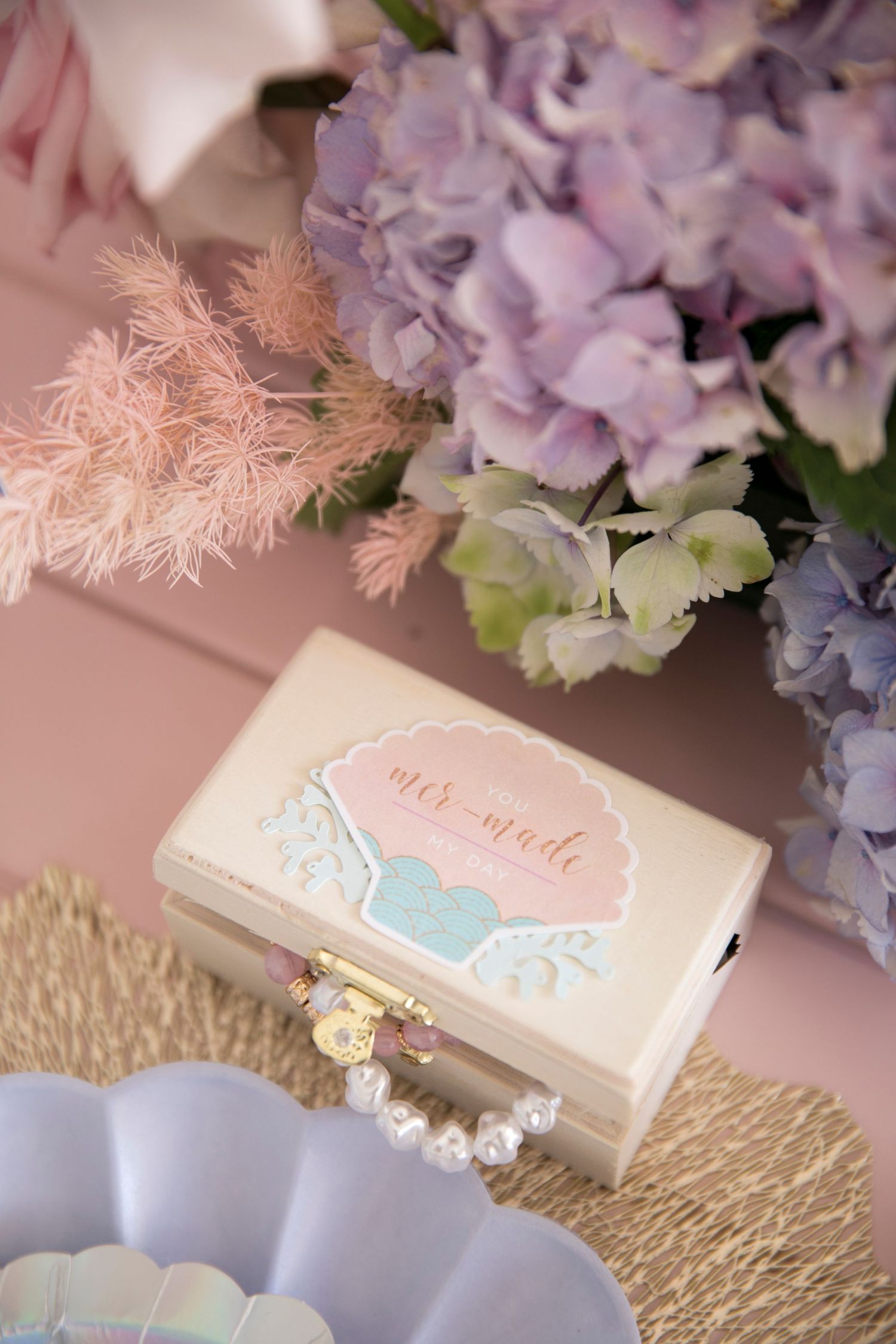 DECOR | EVENTS | BIRTHDAYS | SOIREE | MERMAID