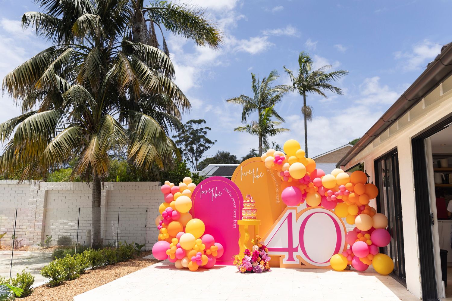 DECOR | EVENTS | BIRTHDAYS | SOIREE | OUTDOORS | COLOURFUL