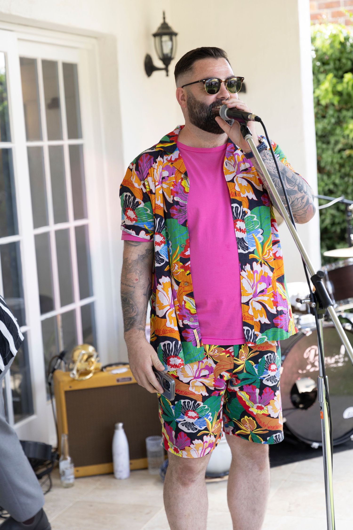 DECOR | EVENTS | BIRTHDAYS | SOIREE | OUTDOORS | COLOURFUL | GUESTS