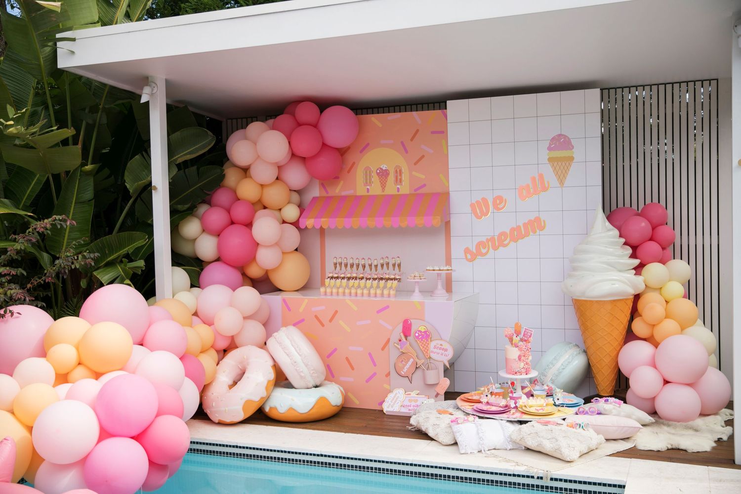 DECOR | EVENTS | BIRTHDAYS | SOIREE | PARTY | POOL