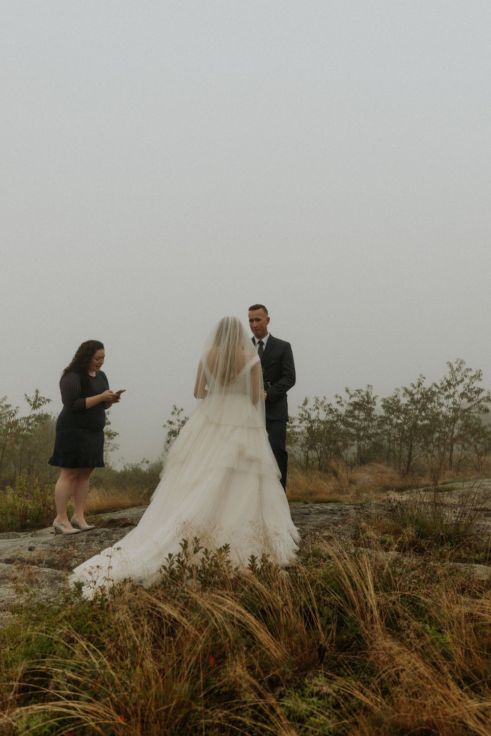 artistically Alexia photography m and j elopement ceremony photo
