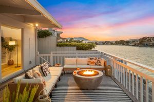 Michael Corona Real estate photography bay area Airbnb exterior twilight