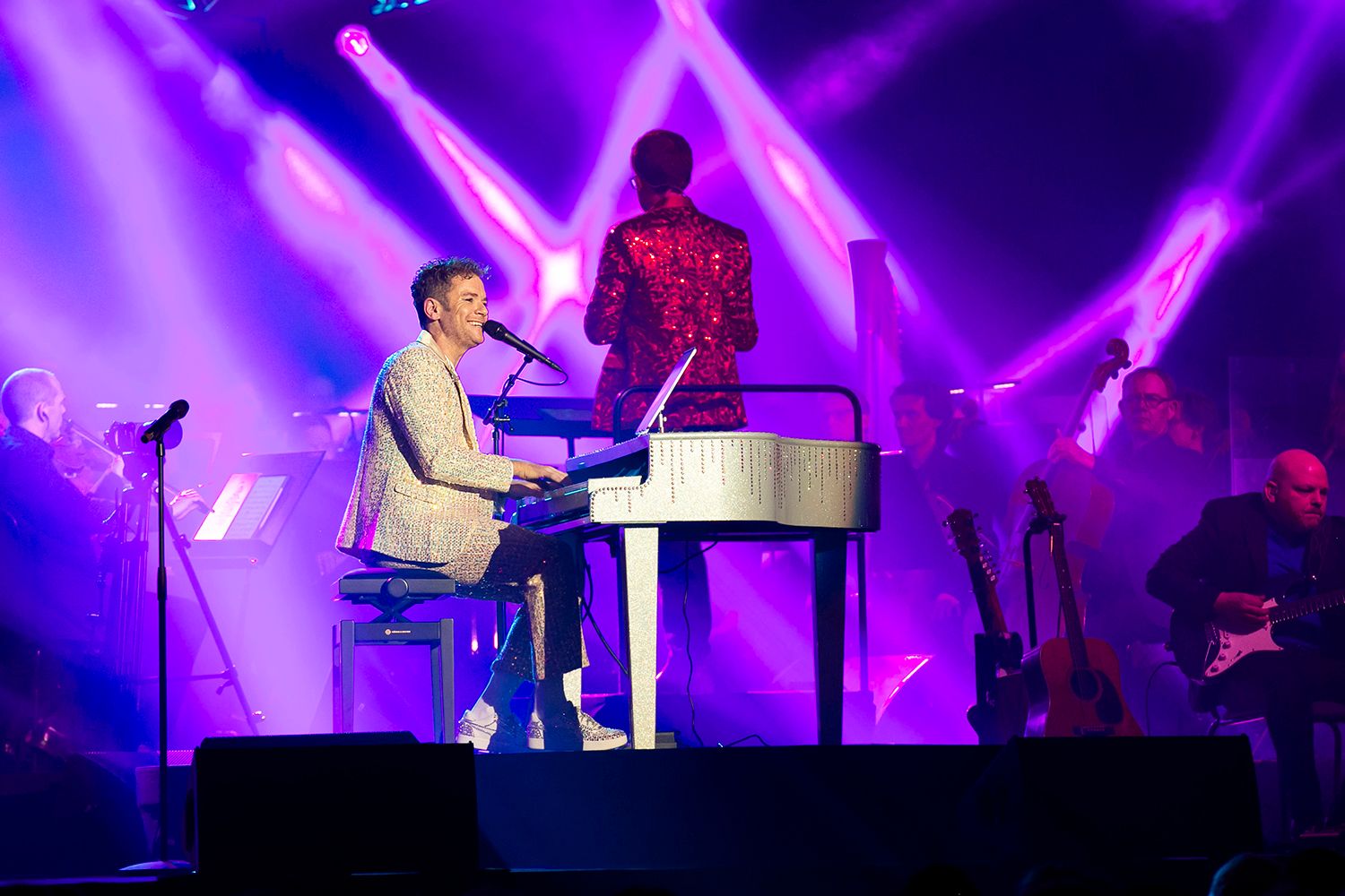 Peter Johanssons celebration the music of elton John I SAAB arena I Linköping. Fotograf Rebecca Nordin.
