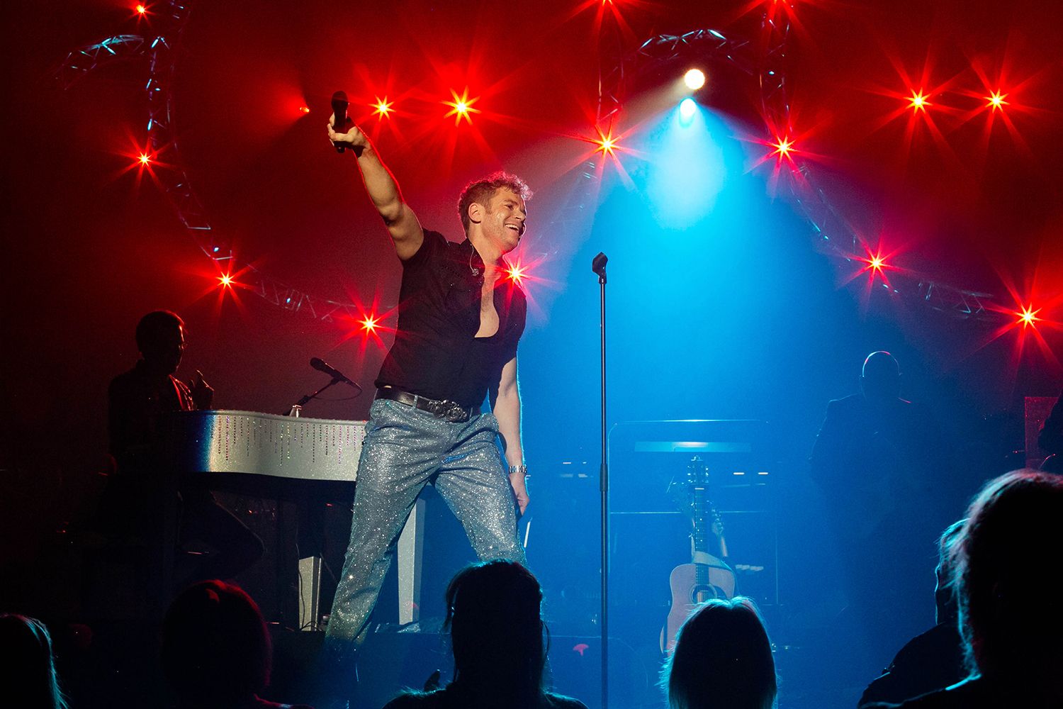 Peter Johanssons celebration the music of elton John I SAAB arena I Linköping. Fotograf Rebecca Nordin.