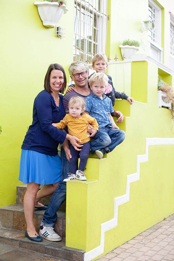 young family posing during melbourne photoshoot