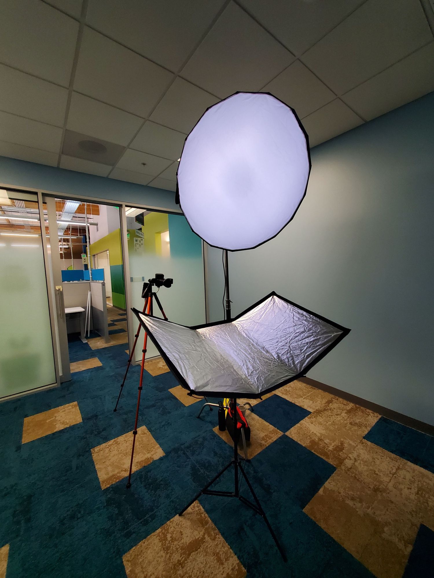 Mobile corporate headshots & event photographer in the Bay Area. Instant photo delivery to every phone on-site in San Jose & Silicon Valley.