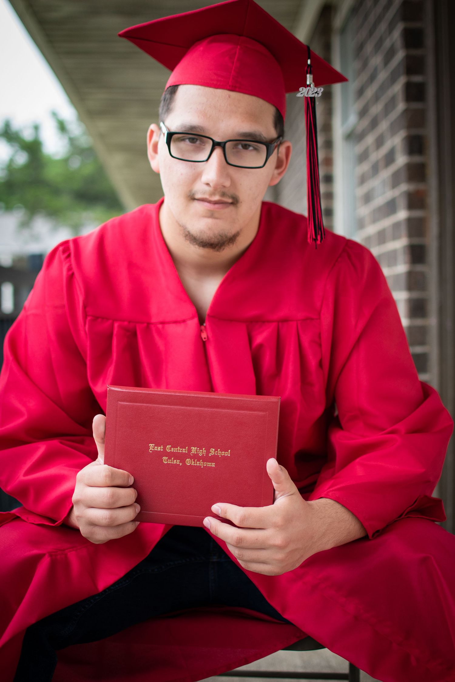 senior, graduation, photography, photoshoot, professional, red, cap and gown, diploma