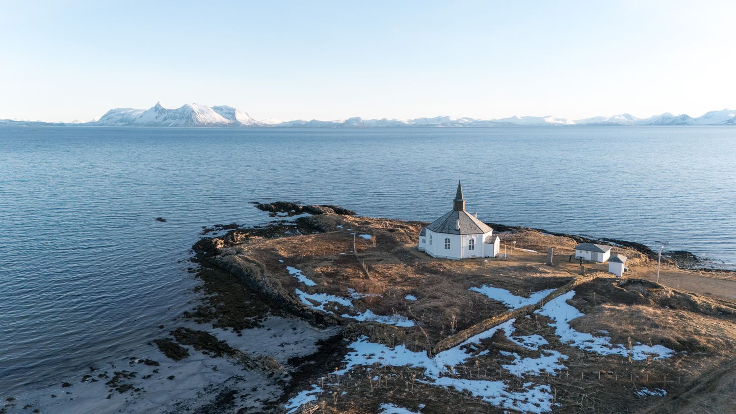 dverberg church senja paysage blog voyage
