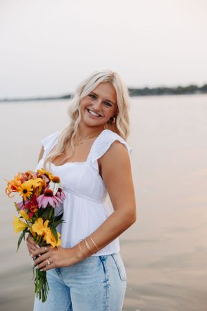 senior portrait photographers near me