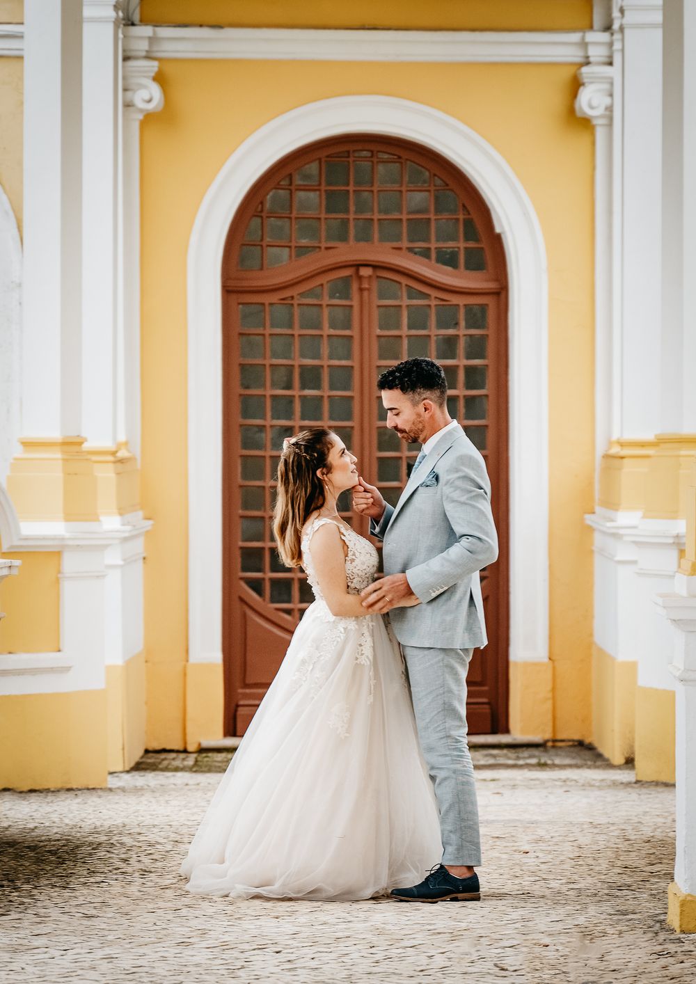 Noivos na quinta. Fotografia de Isidro Dias, fotógrafo de casamento de Cantanhede Coimbra