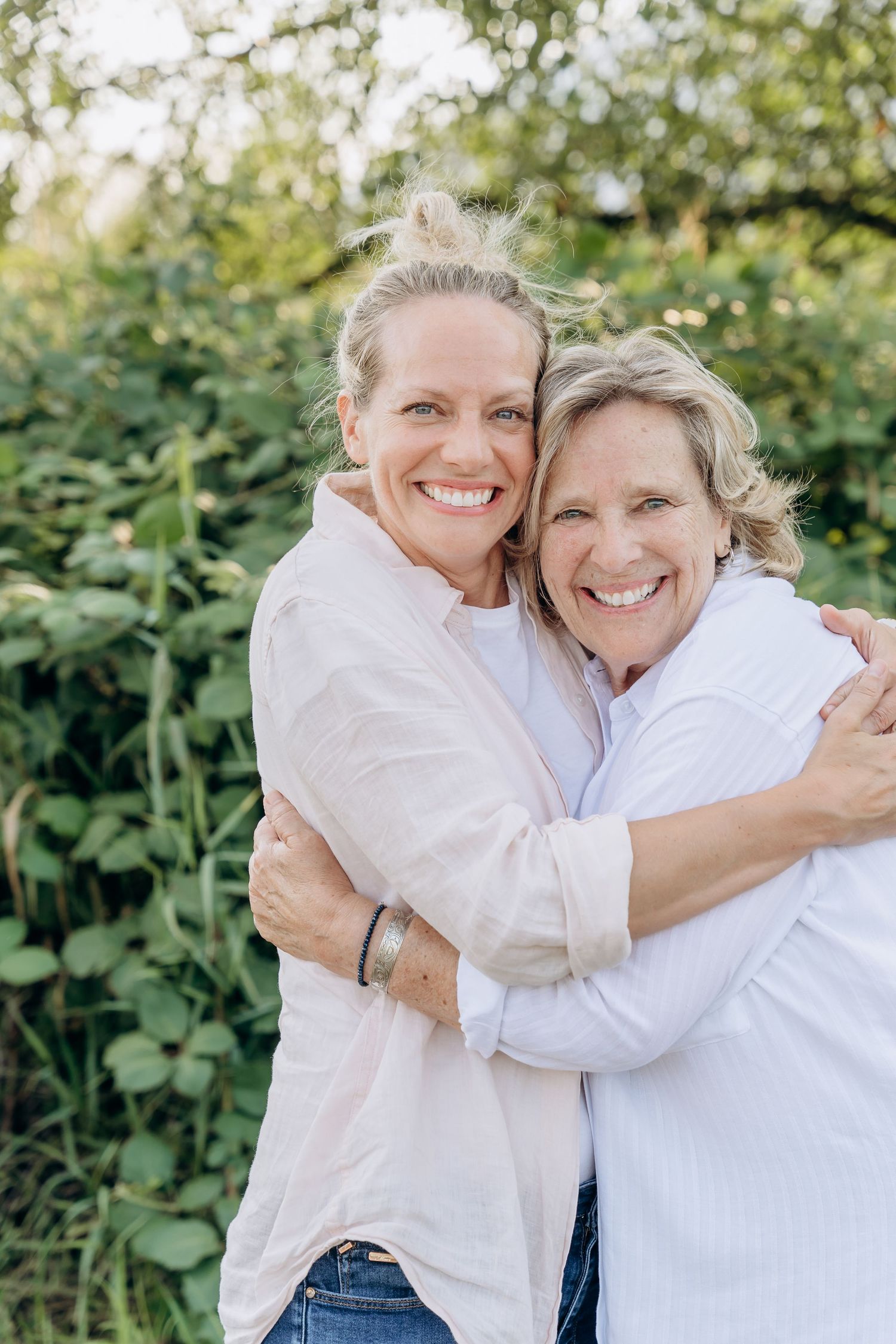 mom and daughter photos