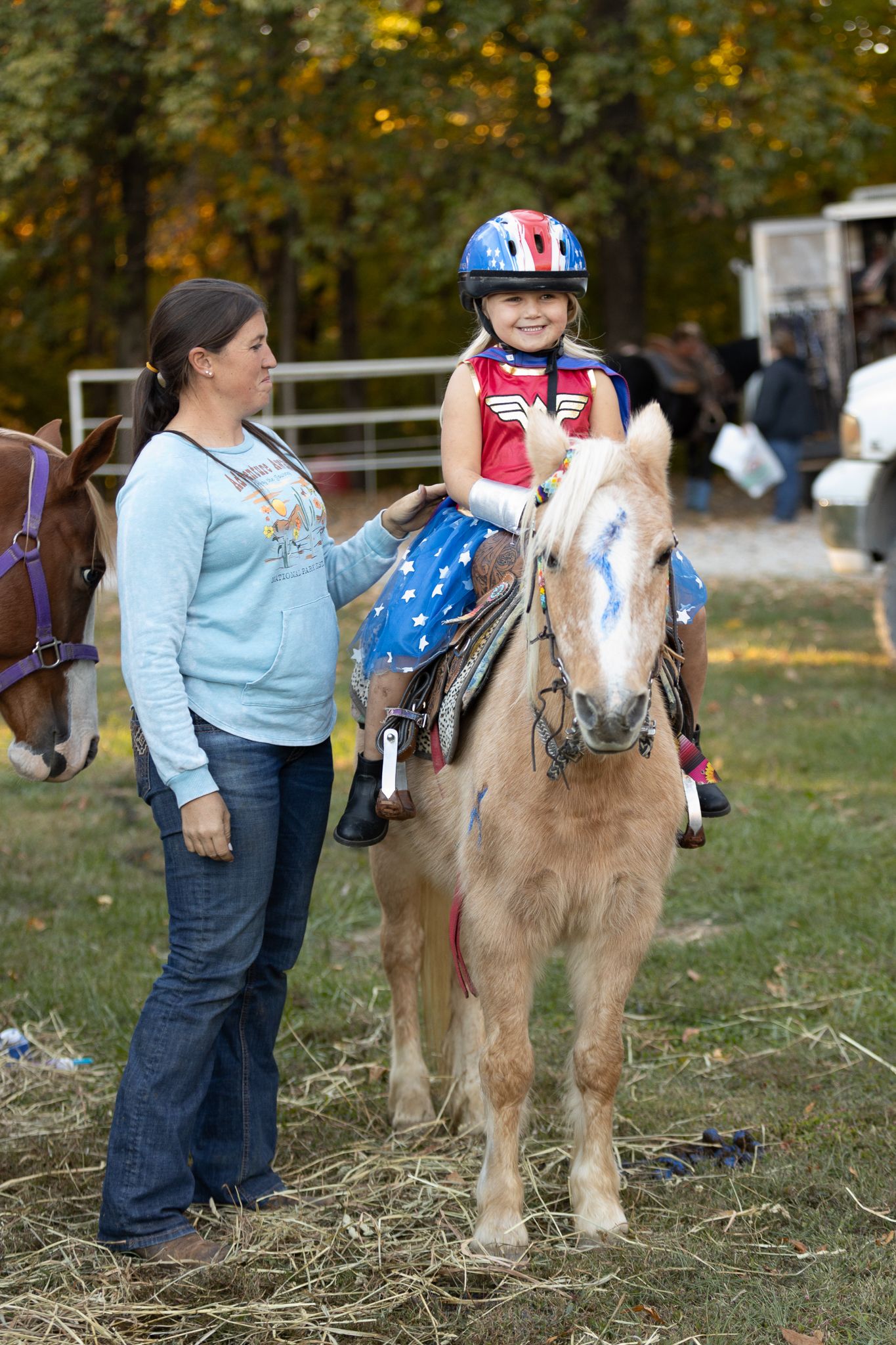 Dress up competition, horse edition.