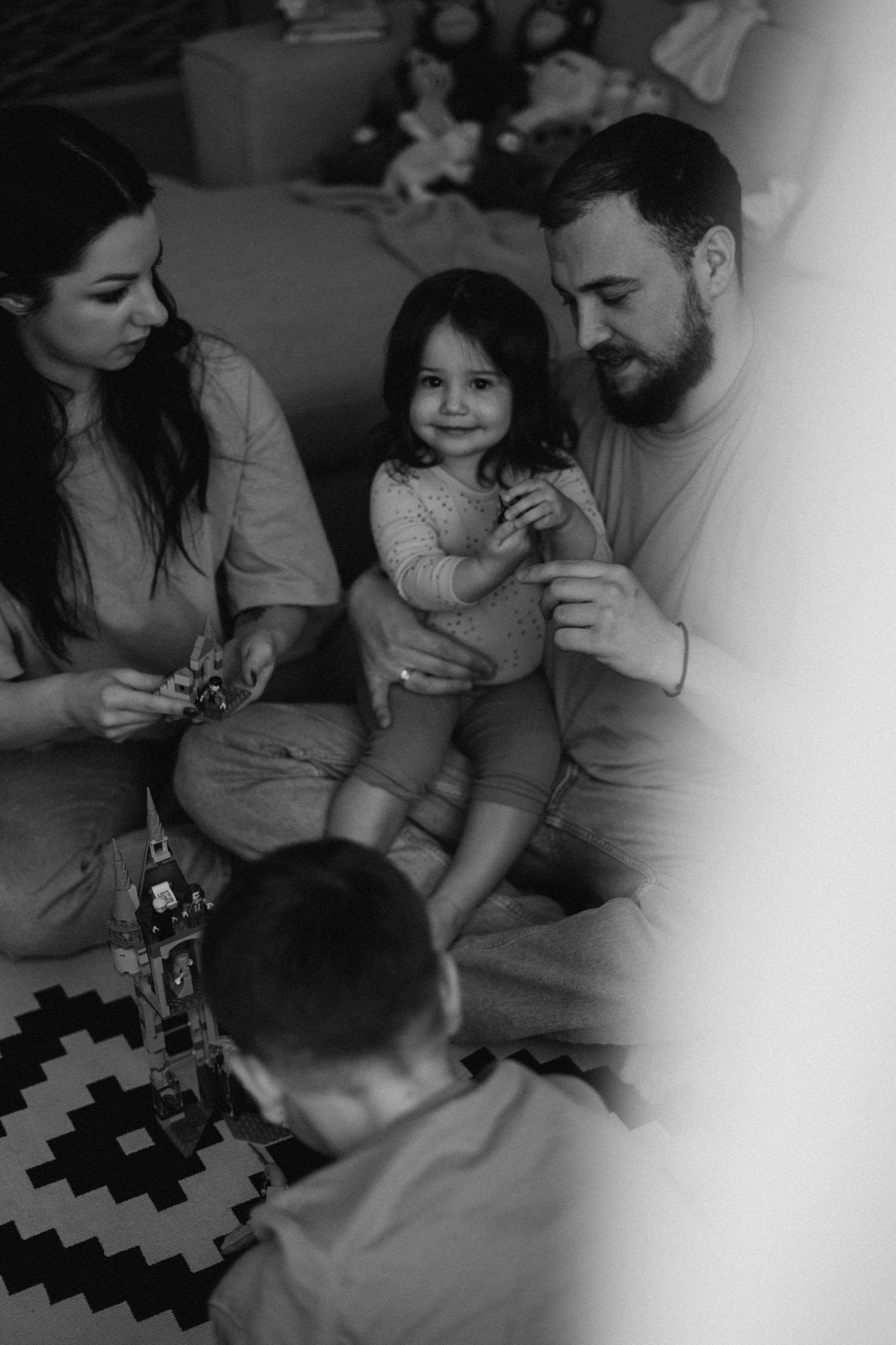 Katya, Slavik, Dima & Nika - Tania Ruda