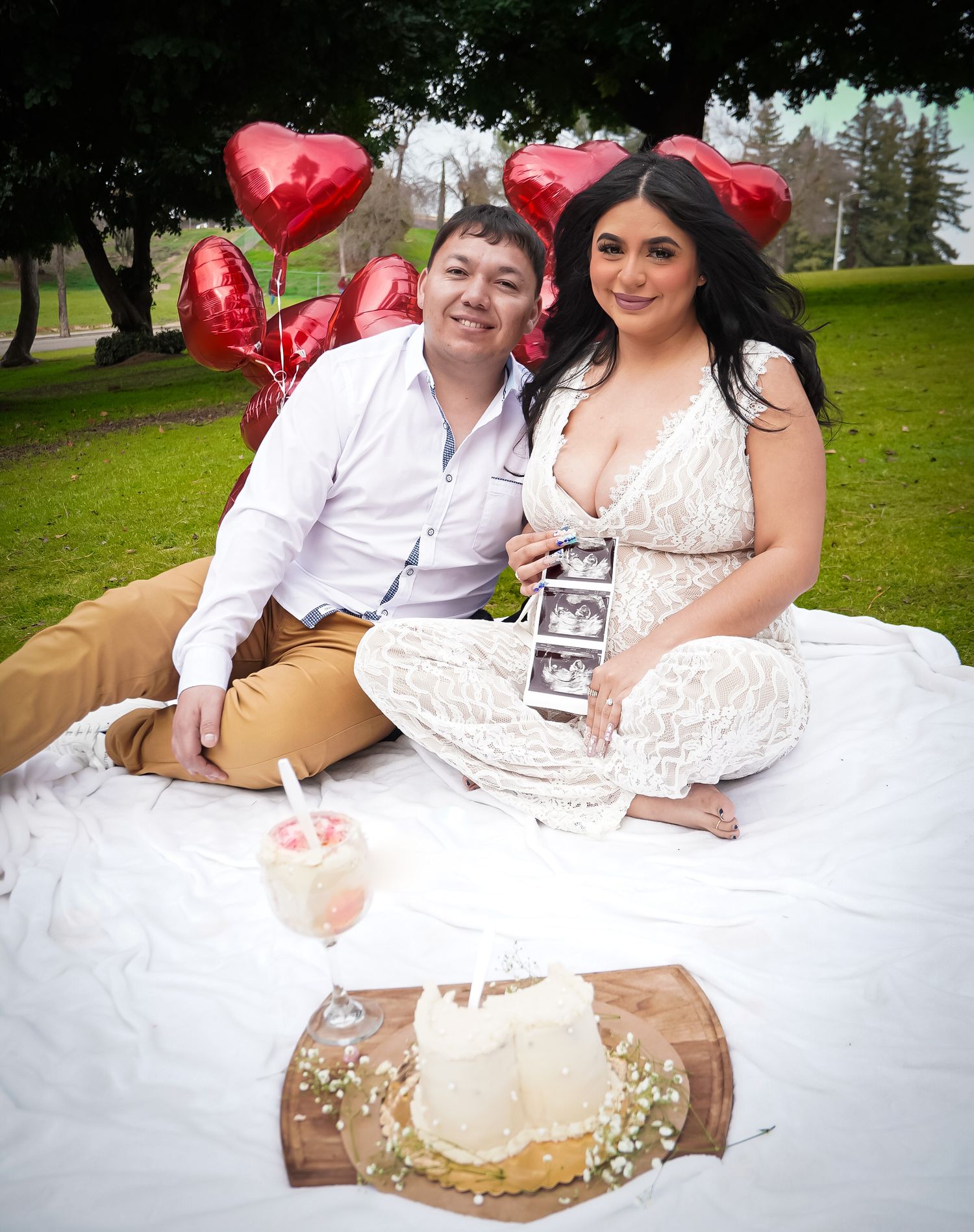 gender reveal photographer
maternity photographer
Fresno photographer
event photographer