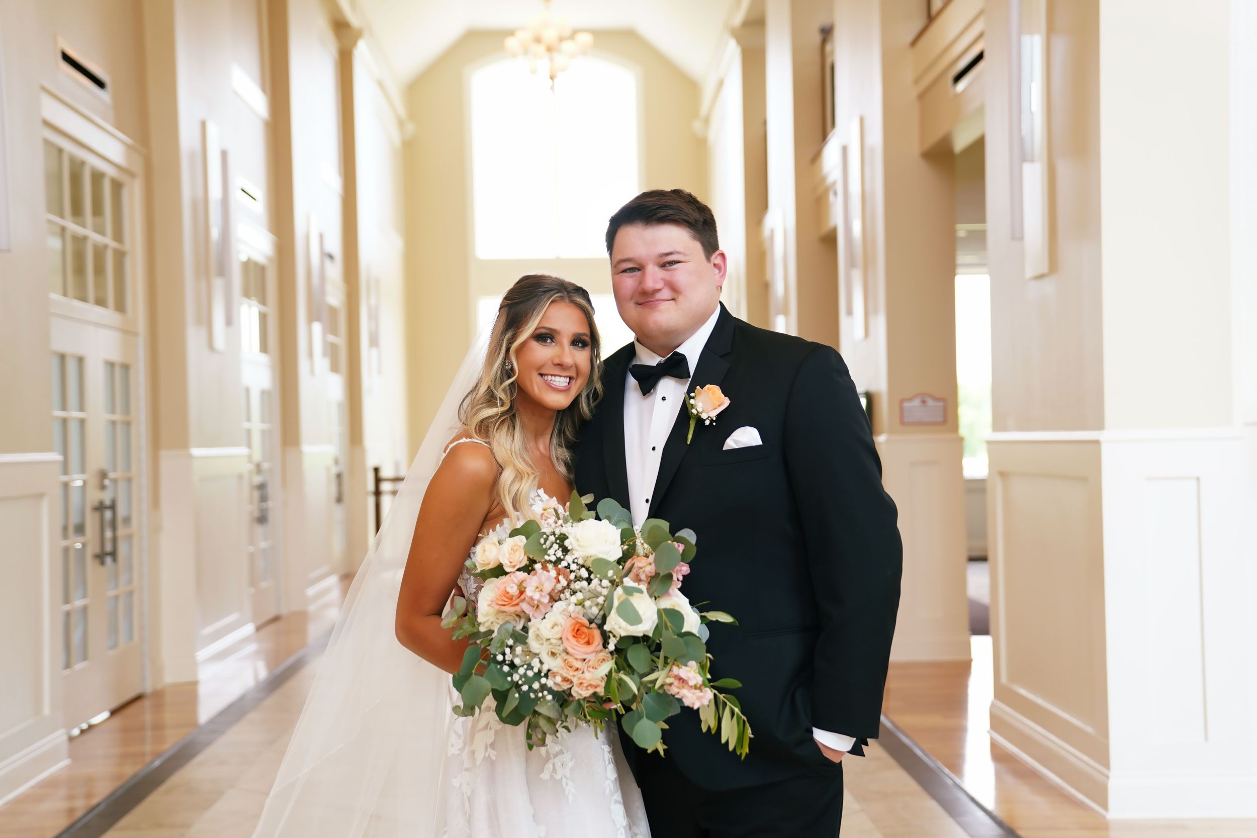 Bride and Groom Couple's portraits after the ceremony in Blue Ash Ohio wedding venue : Cincinnati Wedding Photographer
