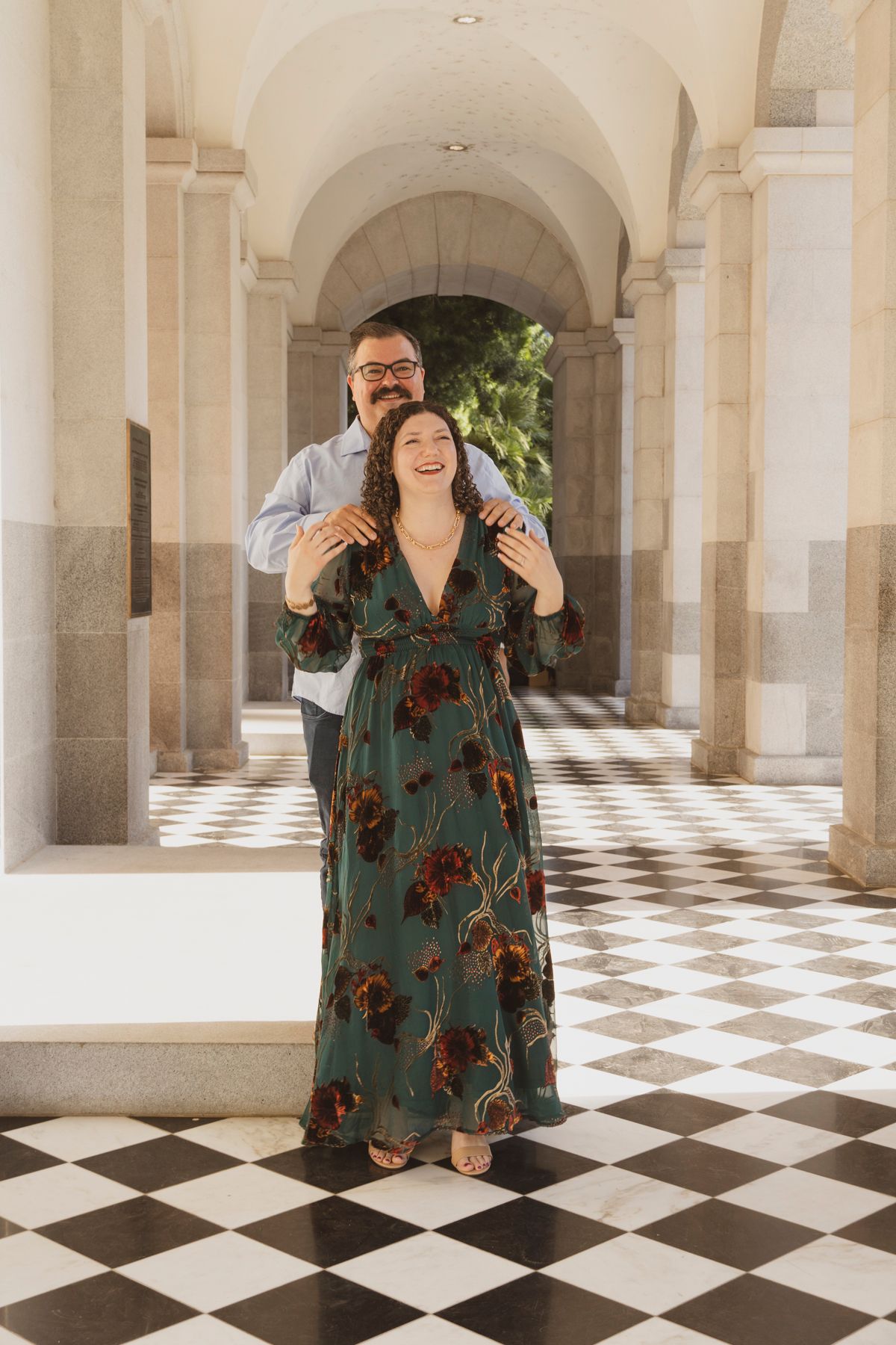 engagement session, portrait, couple
