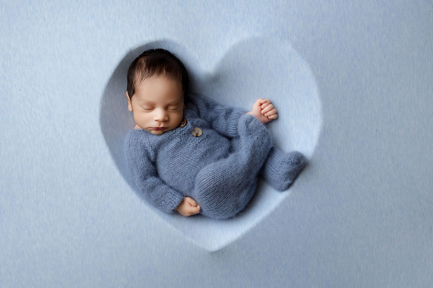 best Miami newborn photographer, South FL newborn baby photographer, professional newborn photos