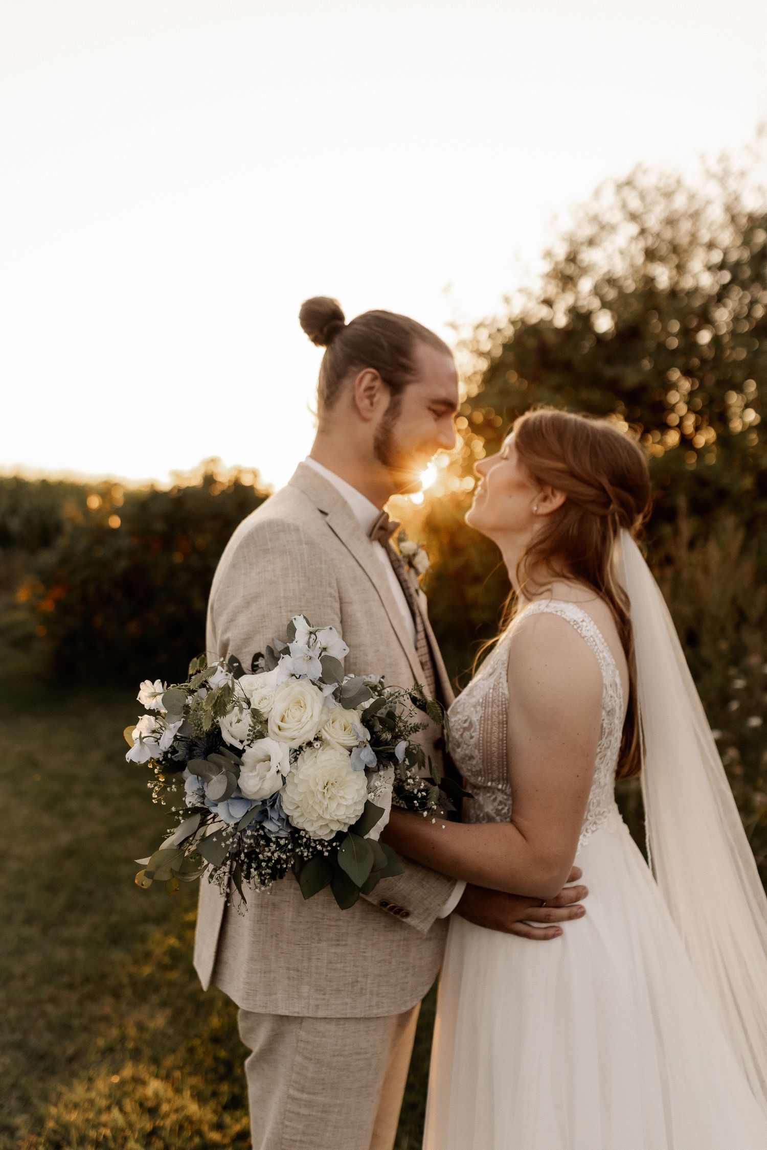 Vanessa und José in Dänemarks Dünen - Jule Christoffers - Hochzeitsfotografie aus Oldenburg