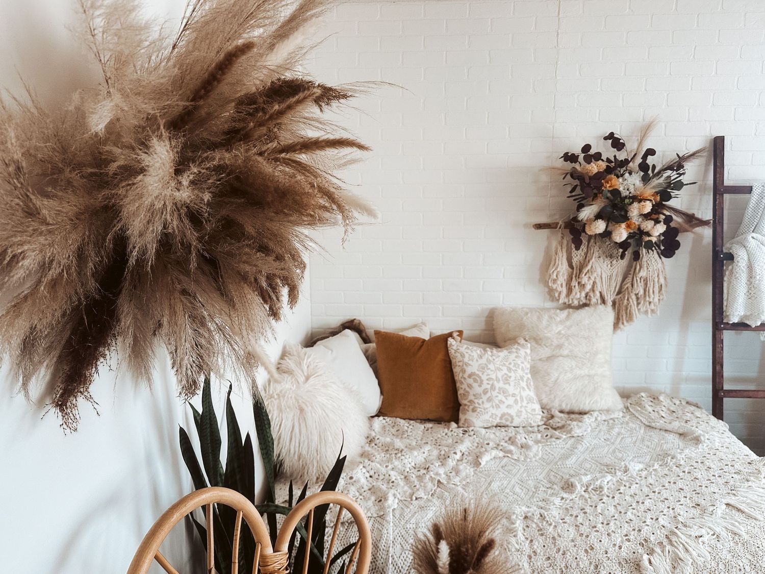 Cozy client seating area inside Urso Photography’s studio in Chattanooga.