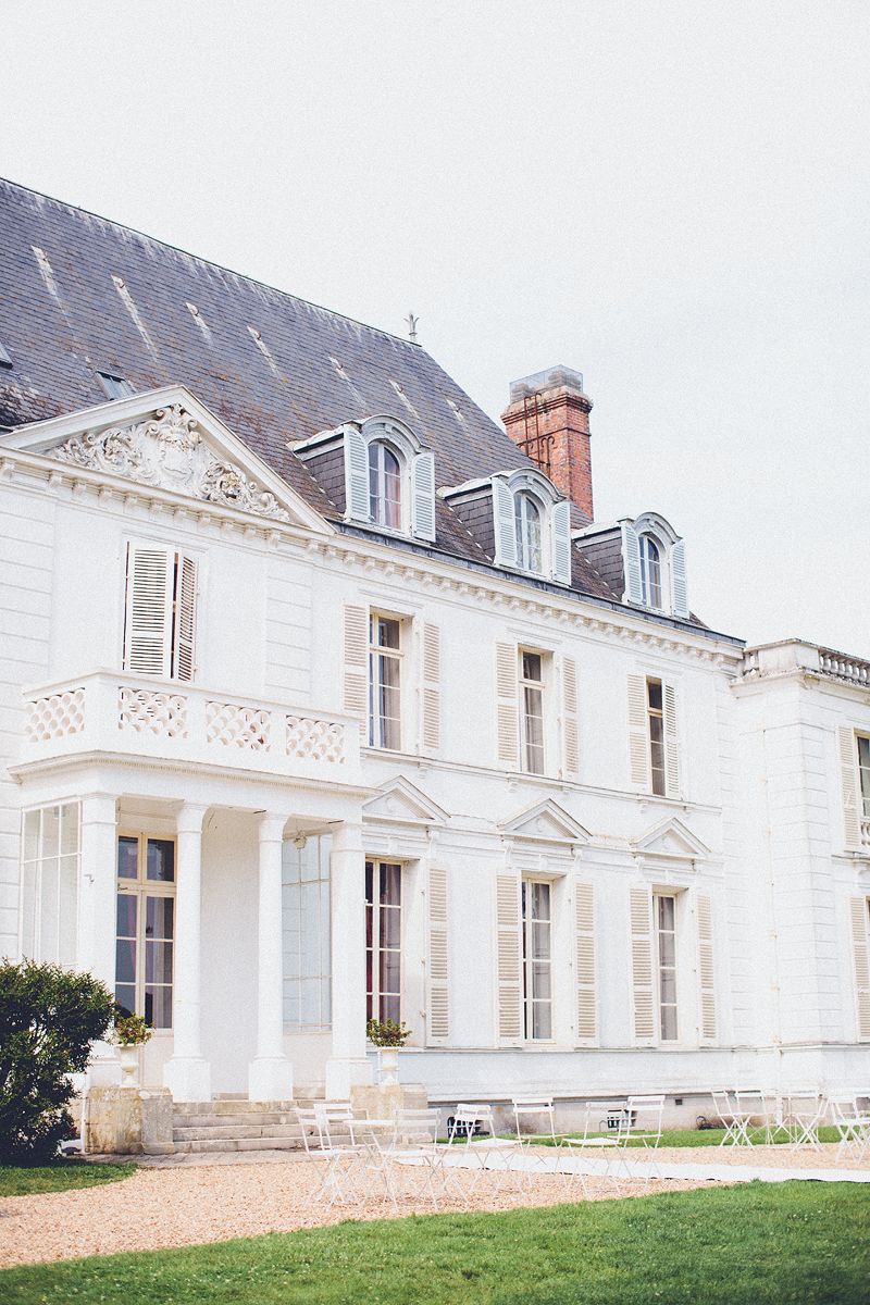 Historic façade of Château Barthélemy near Paris