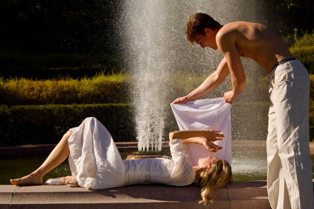 Couple Photography by Izya Lebtahi, elopements, just married, weddings, best engagement photographer in East Coast area, New york City area