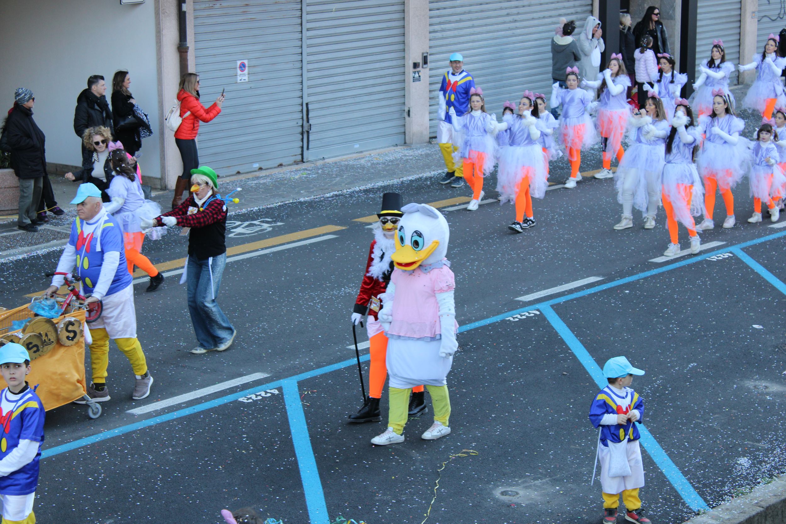 Treviso Carnival Parade 2026. The Pro Loco of Sant’Angelo di Treviso with the show “Scrooge McDuck and the treasure that doesn't shine”.