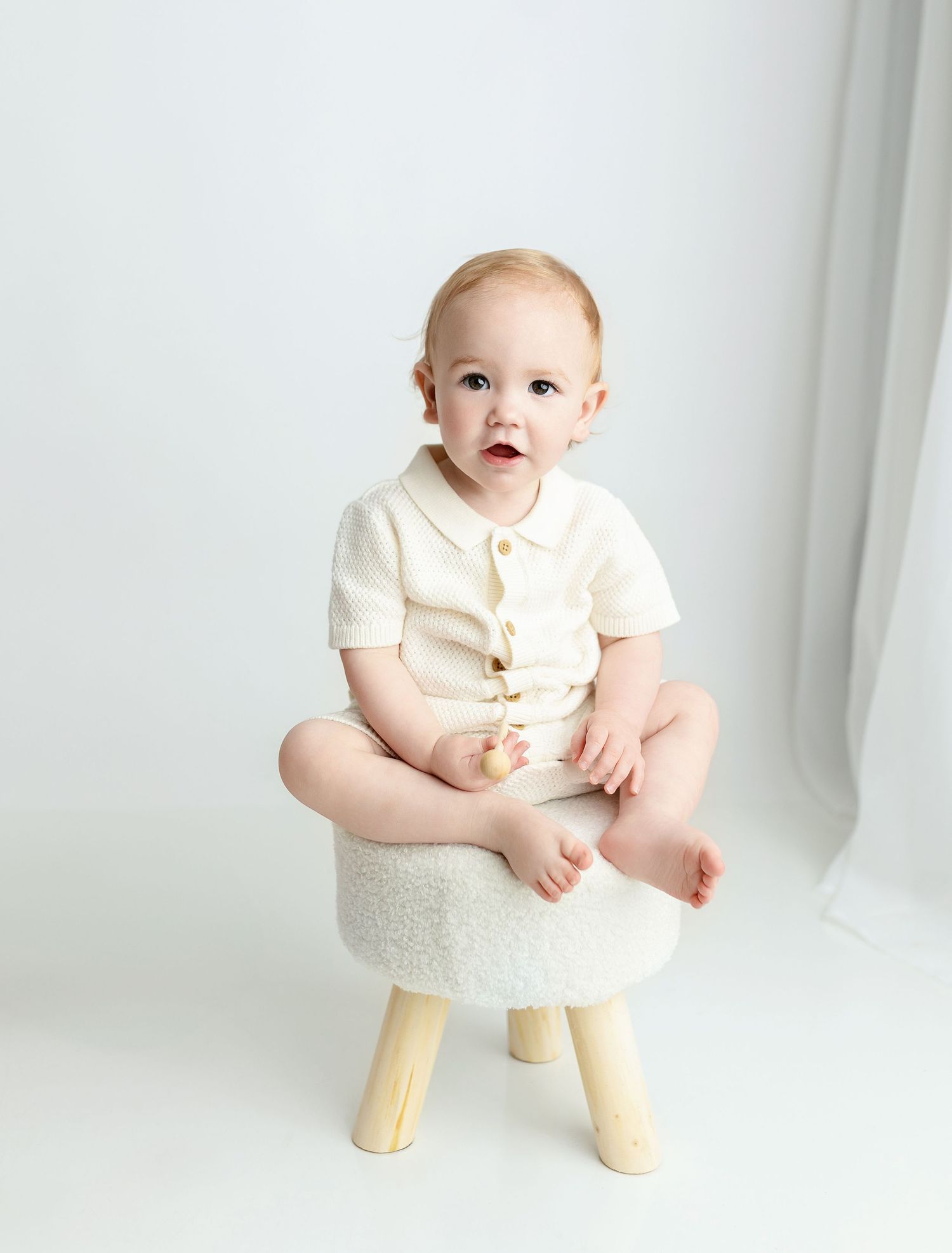 A 6m milestone session with a little boy. Greenville SC milestone Photographer, Easley, SC newborn photographer