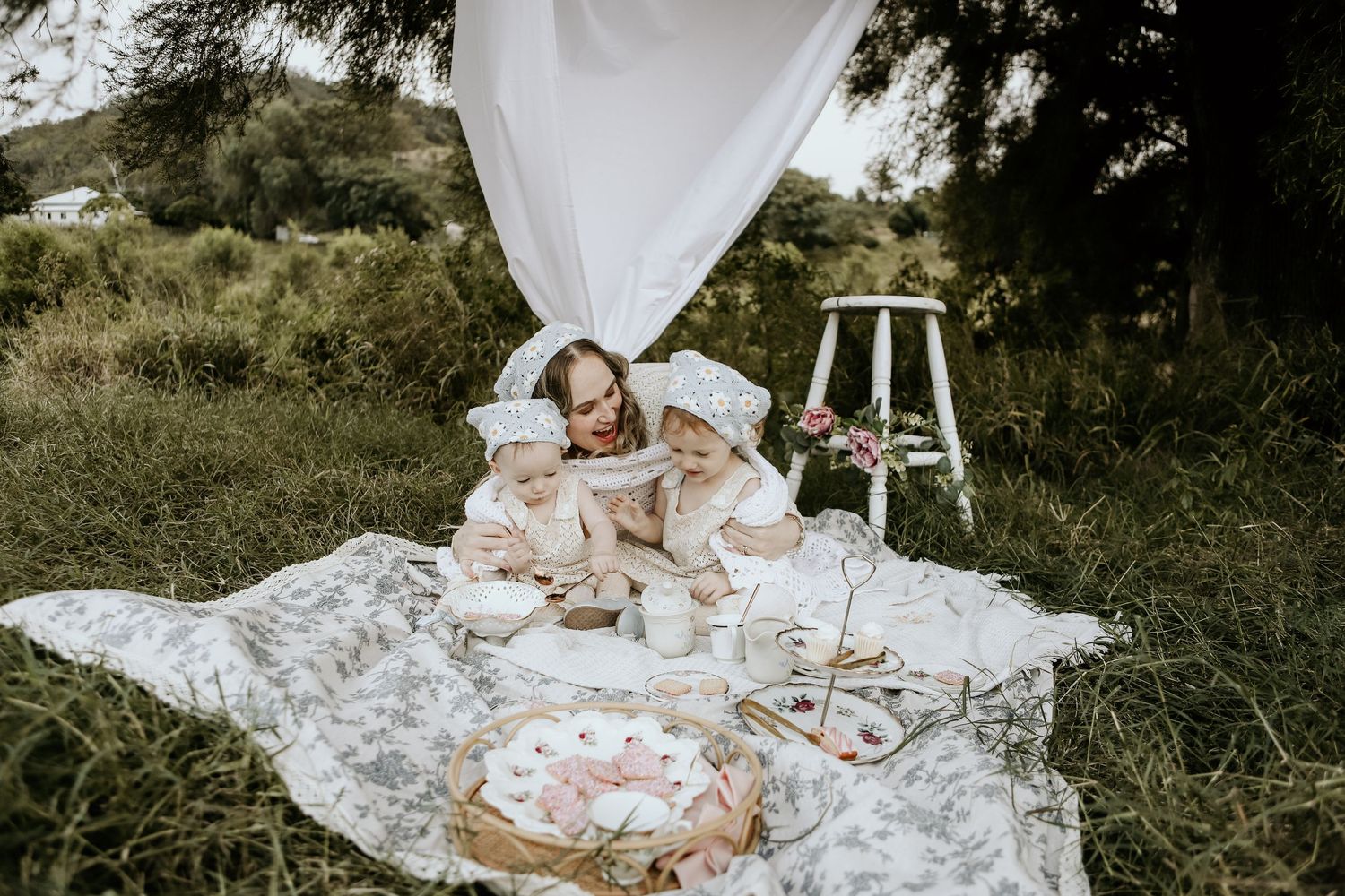 Outdoor mothers day session