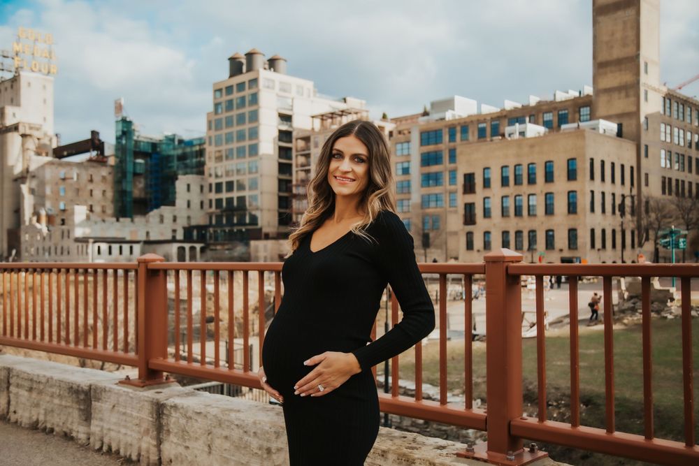 Minneapolis Maternity Photographer