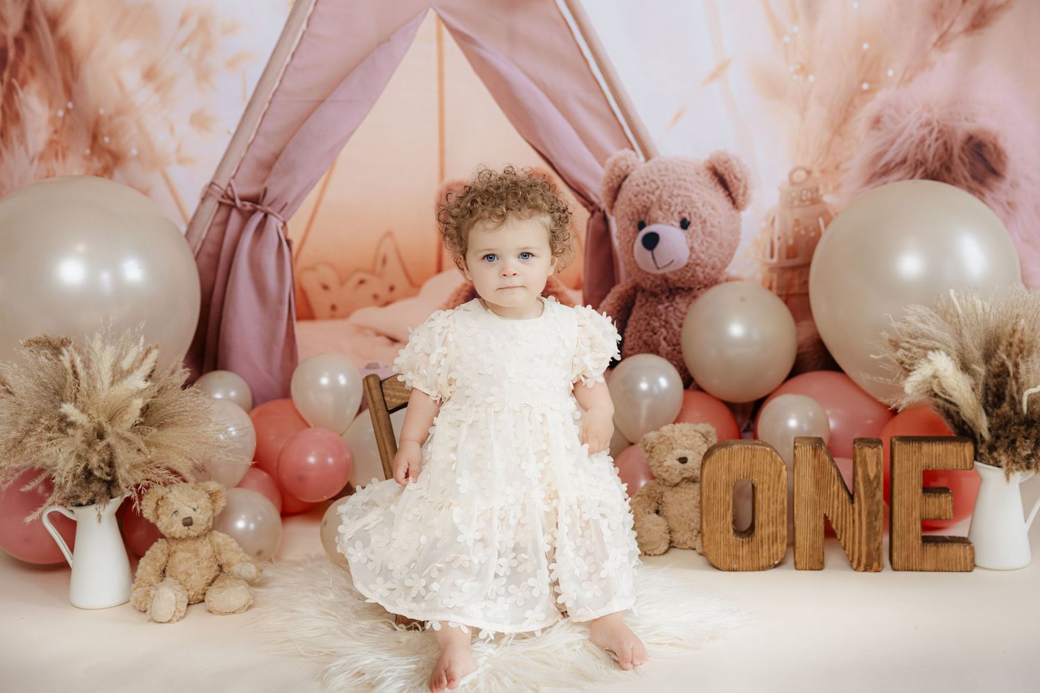 Baby birthdayPhoto - Photographer Wigan - Northwest  Photographer - Professional photography studio wigan.