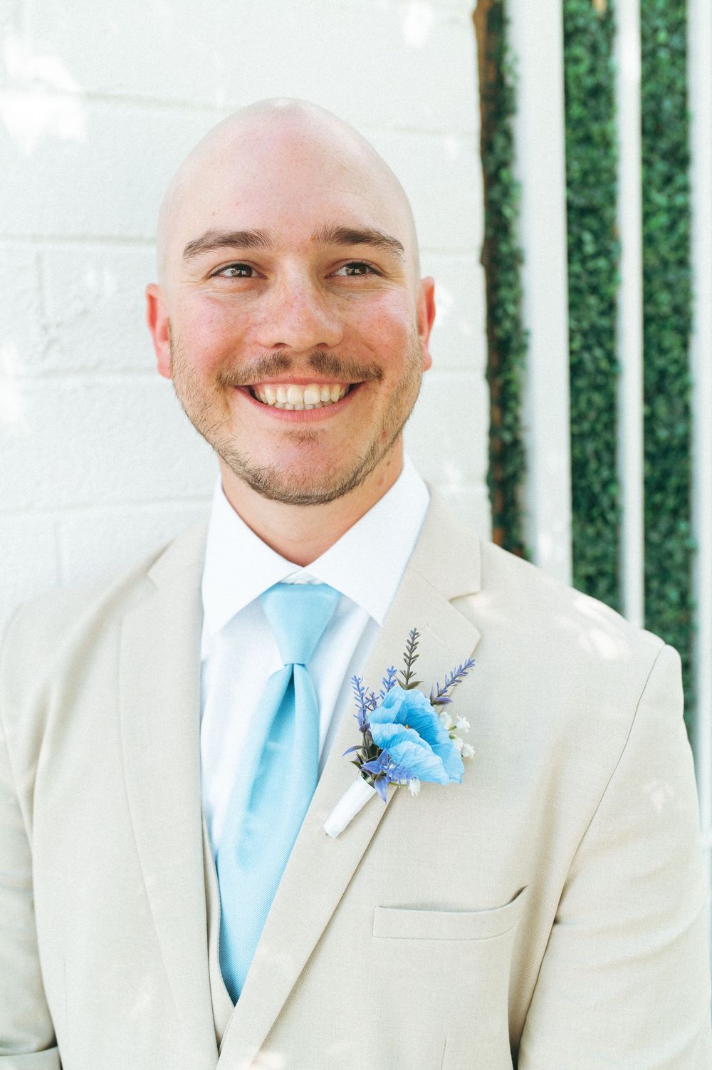 Little White chapel elopement