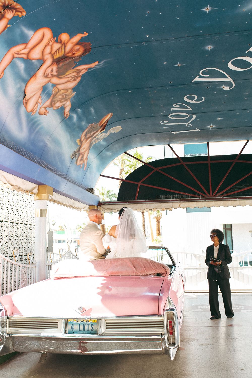 Little White chapel elopement