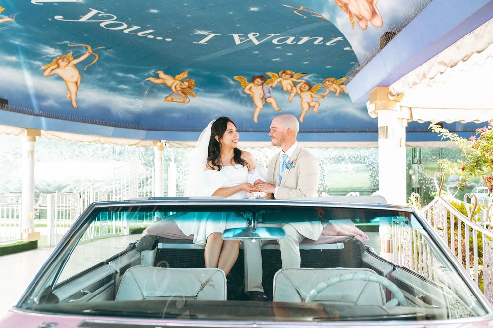 Las Vegas elopement photographer