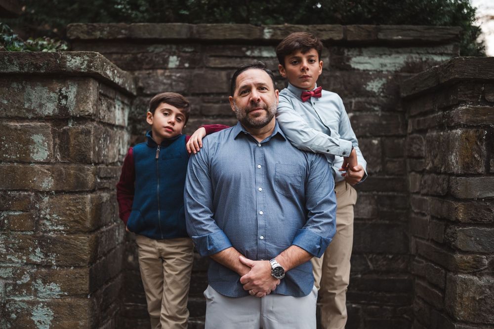 Family photo at Glenview Mansion in Rockville, MD.