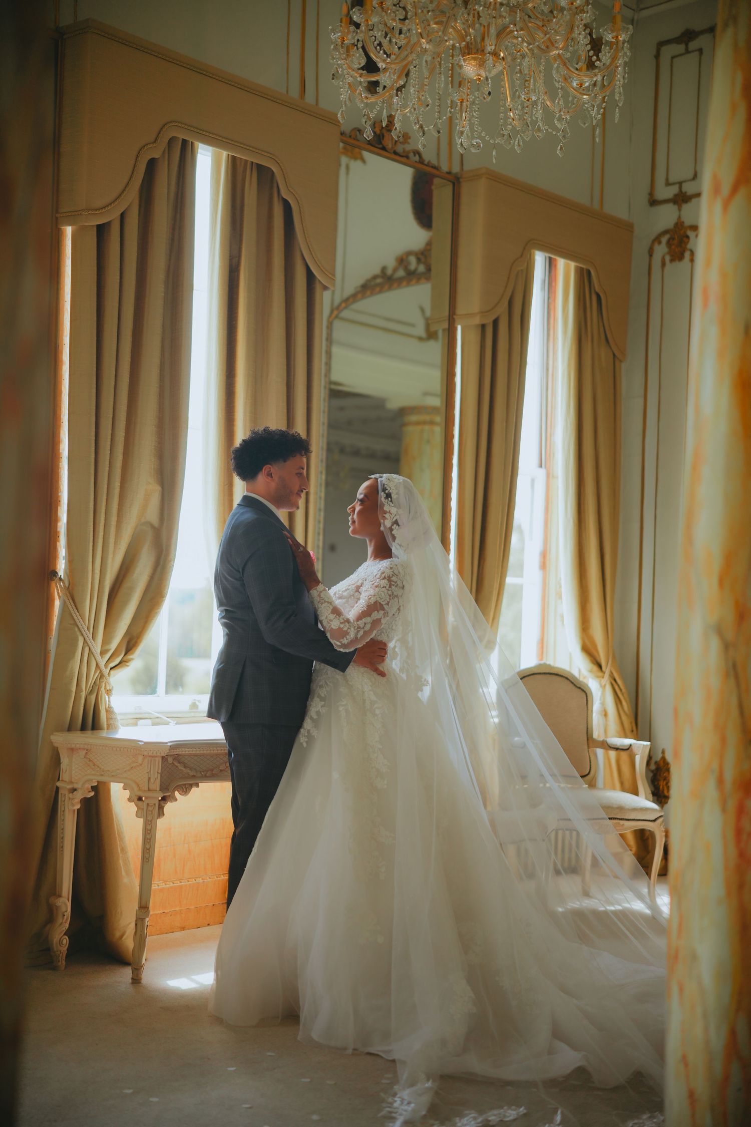 WEDDING COVERED BY SHOTSBY.YAMNA - A FEMALE PHOTOGRAPHER, BASED IN LONDON
