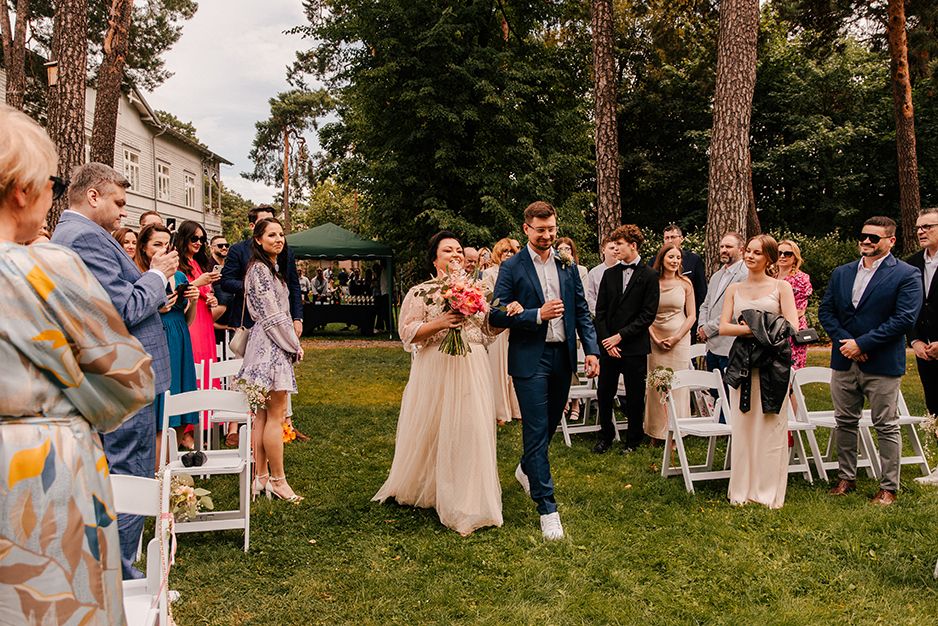 otwock nowy gurewicz wesele hoga studio fotograf slubny slub w plenerze dekoracje na slub przysiega slubna