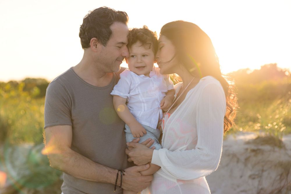 Family photoshoot in golden sunset light by D. Dream Photography by Keily Rotundo. Bradenton, Parrish, Lakewood Ranch, FL